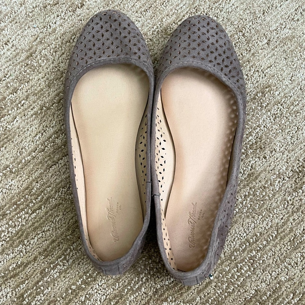 Brown flats